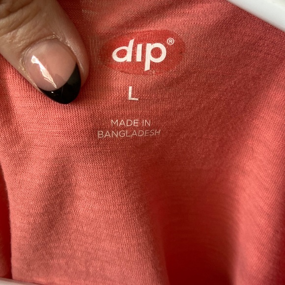 Arizona coral  “dip” shirt  women’s size Large. Used in great condition. - Picture 4 of 4